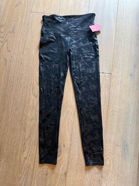 SPANX Black Shimmer Camo High-Waist Leggings